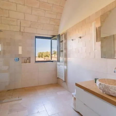 Stylish Alfredo In - Pool, Garden, Ideal For Families Διαμέρισμα *