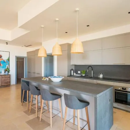 Stylish Alfredo In - Pool, Garden, Ideal For Families Διαμέρισμα Πεσκάρα