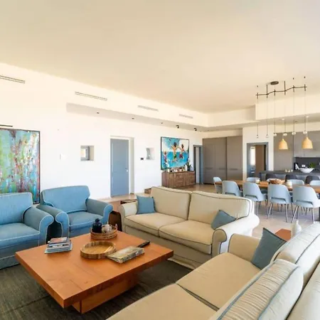 Stylish Alfredo In - Pool, Garden, Ideal For Families Apartment Pescara